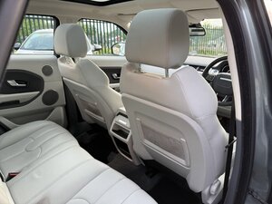 Land Rover Range Rover Evoque 2.2 Range Rover Evoque PURE ED4 4X2 5dr