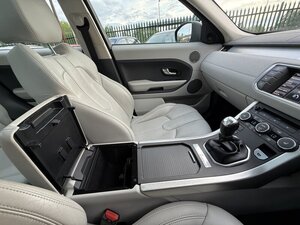 Land Rover Range Rover Evoque 2.2 Range Rover Evoque PURE ED4 4X2 5dr