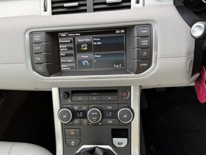 Land Rover Range Rover Evoque 2.2 Range Rover Evoque PURE ED4 4X2 5dr