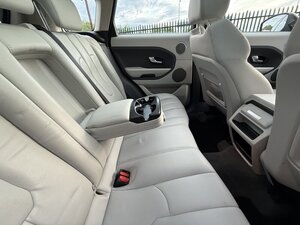 Land Rover Range Rover Evoque 2.2 Range Rover Evoque PURE ED4 4X2 5dr