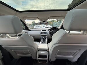 Land Rover Range Rover Evoque 2.2 Range Rover Evoque PURE ED4 4X2 5dr