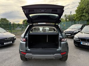 Land Rover Range Rover Evoque 2.2 Range Rover Evoque PURE ED4 4X2 5dr