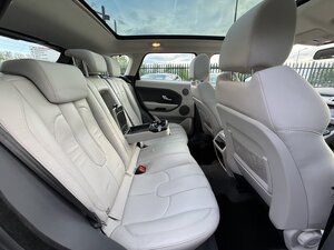 Land Rover Range Rover Evoque 2.2 Range Rover Evoque PURE ED4 4X2 5dr