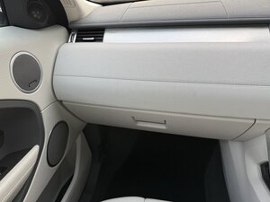 Land Rover Range Rover Evoque 2.2 Range Rover Evoque PURE ED4 4X2 5dr