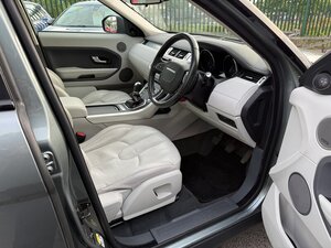 Land Rover Range Rover Evoque 2.2 Range Rover Evoque PURE ED4 4X2 5dr
