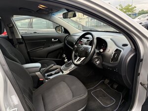 Kia Sportage 1.6 Sportage 1 5dr