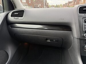 Volkswagen Golf 1.6 GOLF Match TDI DSG 5dr