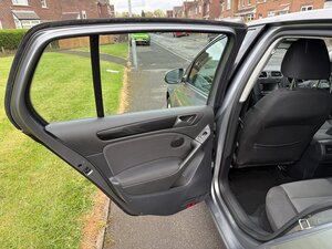 Volkswagen Golf 1.6 GOLF Match TDI DSG 5dr