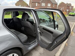 Volkswagen Golf 1.6 GOLF Match TDI DSG 5dr