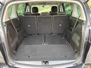 Vauxhall Zafira Tourer 1.4 Zafira Tourer SRI NAV T 5dr