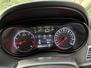 Vauxhall Zafira Tourer 1.4 Zafira Tourer SRI NAV T 5dr