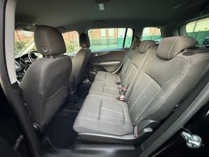 Vauxhall Zafira Tourer 1.4 Zafira Tourer SRI NAV T 5dr