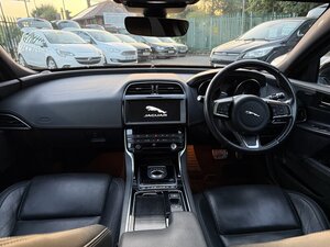 Jaguar XE 2.0 XE Landmark D AUTO 4dr