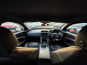 Jaguar XE 2.0 XE Landmark D AUTO 4dr