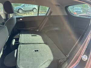 Kia Sportage 1.7 Sportage 2 CRDI ISG 5dr