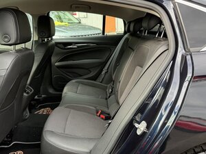 Vauxhall Insignia 1.6 Insignia SRI TD AUTO 5dr