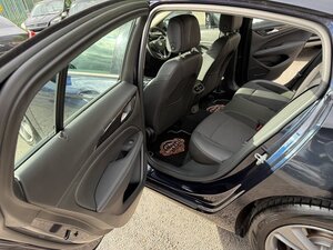 Vauxhall Insignia 1.6 Insignia SRI TD AUTO 5dr