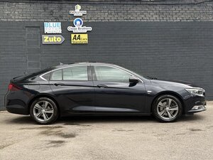 Vauxhall Insignia 1.6 Insignia SRI TD AUTO 5dr
