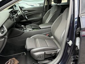 Vauxhall Insignia 1.6 Insignia SRI TD AUTO 5dr