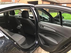 Vauxhall Insignia 1.6 Turbo D BlueInjection Design Nav Grand Sport Euro 6 (s/s) 5dr
