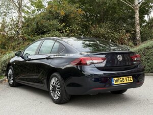 Vauxhall Insignia 1.6 Turbo D BlueInjection Design NAV Grand Sport