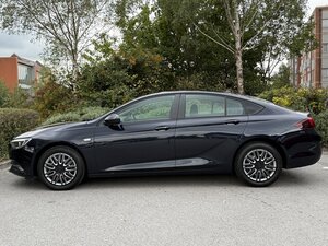 Vauxhall Insignia 1.6 Turbo D BlueInjection Design NAV Grand Sport