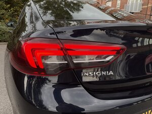 Vauxhall Insignia 1.6 Turbo D BlueInjection Design NAV Grand Sport