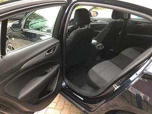 Vauxhall Insignia 1.6 Turbo D BlueInjection Design Nav Grand Sport Euro 6 (s/s) 5dr