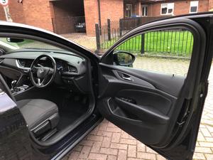 Vauxhall Insignia 1.6 Turbo D BlueInjection Design Nav Grand Sport Euro 6 (s/s) 5dr