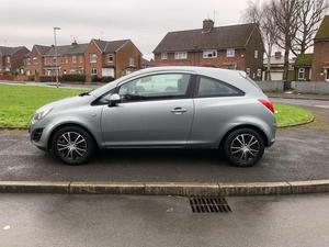 Vauxhall Corsa 1.2 16V Design Euro 5 3dr