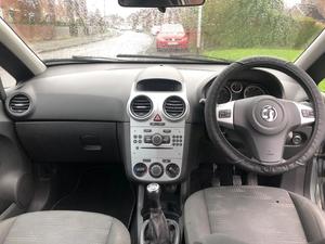 Vauxhall Corsa 1.2 16V Design Euro 5 3dr