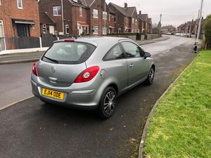 Vauxhall Corsa 1.2 16V Design Euro 5 3dr