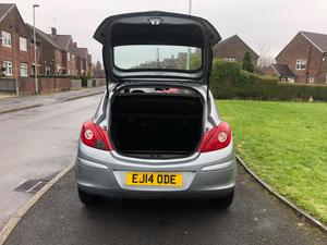 Vauxhall Corsa 1.2 16V Design Euro 5 3dr