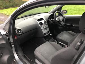 Vauxhall Corsa 1.2 16V Design Euro 5 3dr