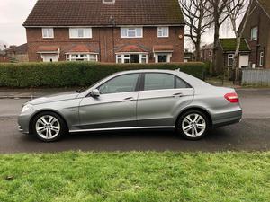 Mercedes-Benz E Class 2.1 E220 CDI BlueEfficiency Executive SE G-Tronic+ Euro 5 (s/s) 4dr