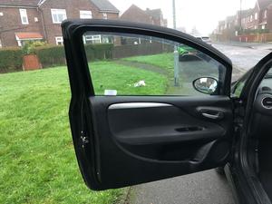 Fiat Punto 1.4 Jet Black II Euro 6 (s/s) 3dr