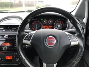 Fiat Punto 1.4 Jet Black II Euro 6 (s/s) 3dr