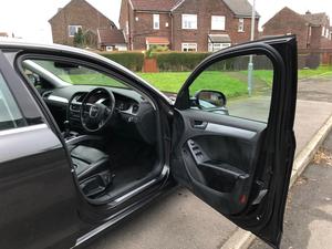 Audi A4 2.0 TDIe Technik Euro 5 (s/s) 4dr
