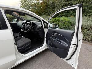Kia Rio 1.1 CRDi EcoDynamics 1 Euro 5 (s/s) 5dr