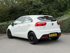Kia Rio 1.1 CRDi EcoDynamics 1 Euro 5 (s/s) 5dr