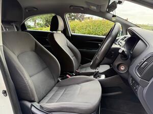 Kia Rio 1.1 CRDi EcoDynamics 1 Euro 5 (s/s) 5dr
