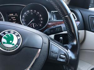 Skoda Superb 2.0 TDI Elegance DSG Euro 4 5dr