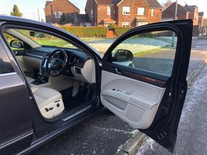 Skoda Superb 2.0 TDI Elegance DSG Euro 4 5dr