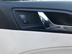 Skoda Superb 2.0 TDI Elegance DSG Euro 4 5dr