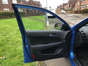 Hyundai i30 1.6 CRDi Comfort Auto Euro 4 5dr