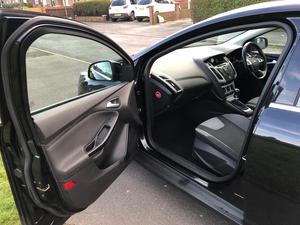 Ford Focus 1.6 TDCi Zetec Euro 5 (s/s) 5dr
