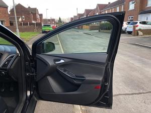 Ford Focus 1.6 TDCi Zetec Euro 5 (s/s) 5dr