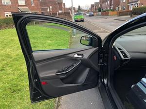 Ford Focus 1.6 TDCi Zetec Euro 5 (s/s) 5dr