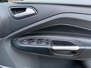 Ford Grand C-Max 1.0T EcoBoost Titanium X Euro 5 (s/s) 5dr