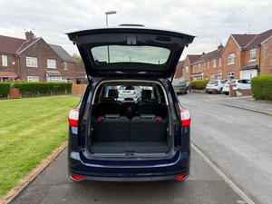Ford Grand C-Max 1.0T EcoBoost Titanium X Euro 5 (s/s) 5dr